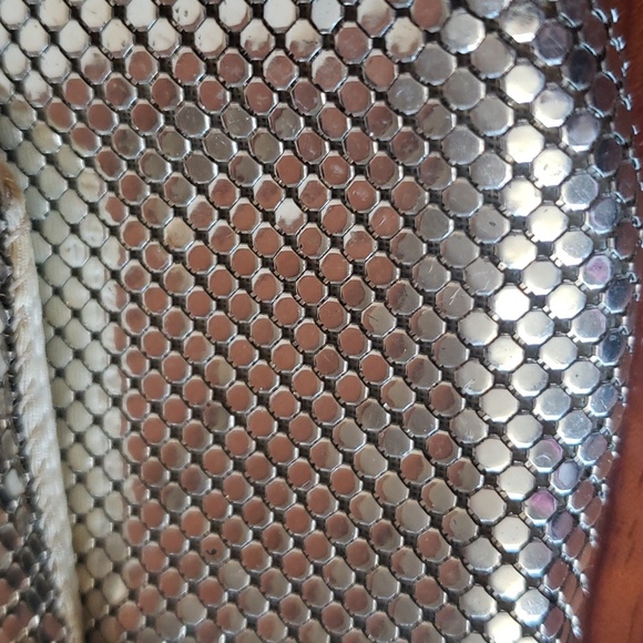 Vintage "Mesh Whiting & Davis Co. Bags" label, Indicating a U.S. made Mesh Purse - Picture 6 of 14